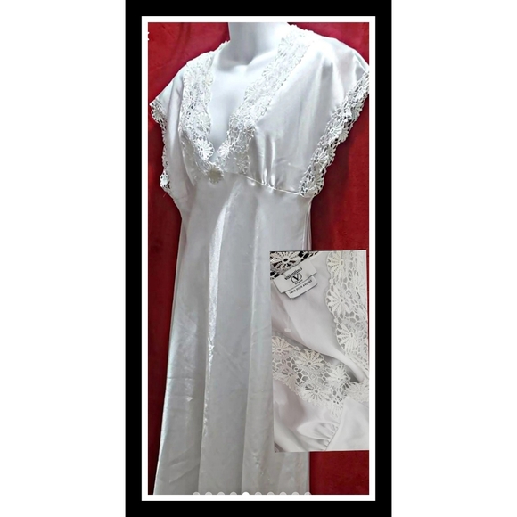 Other - Valentino vintage nightgown